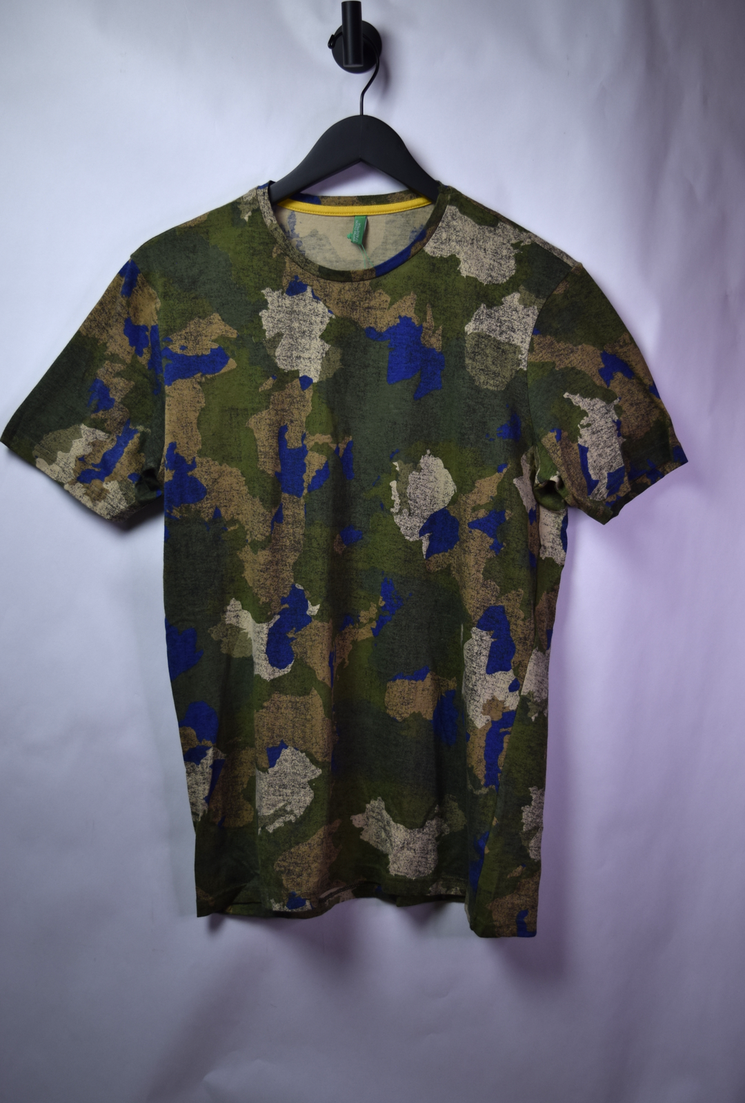 United Colors of Benetton Allover Printed T-shirt